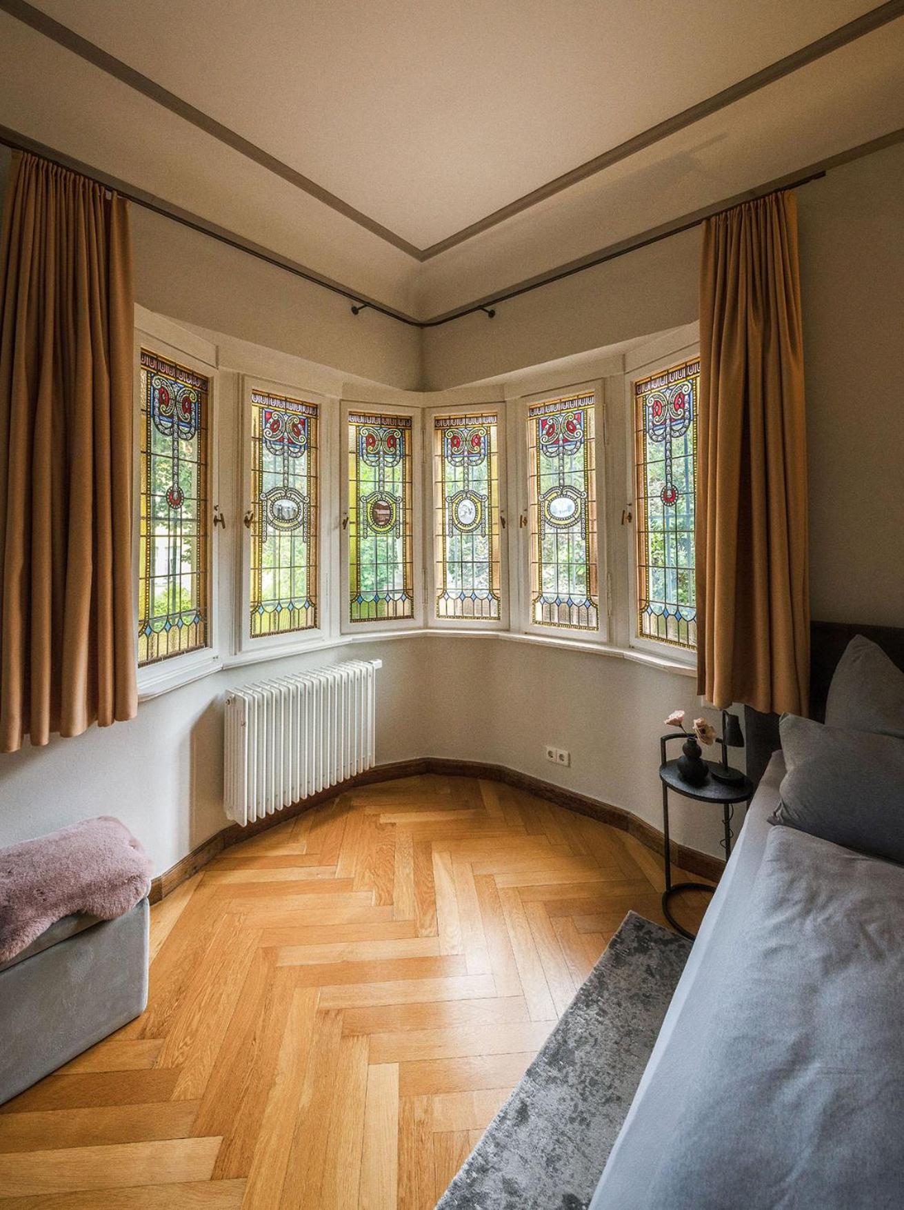 Villa Nussbaumer - Business-Und Ferienwohnung In Bester Lage Arnstadt Exterior photo