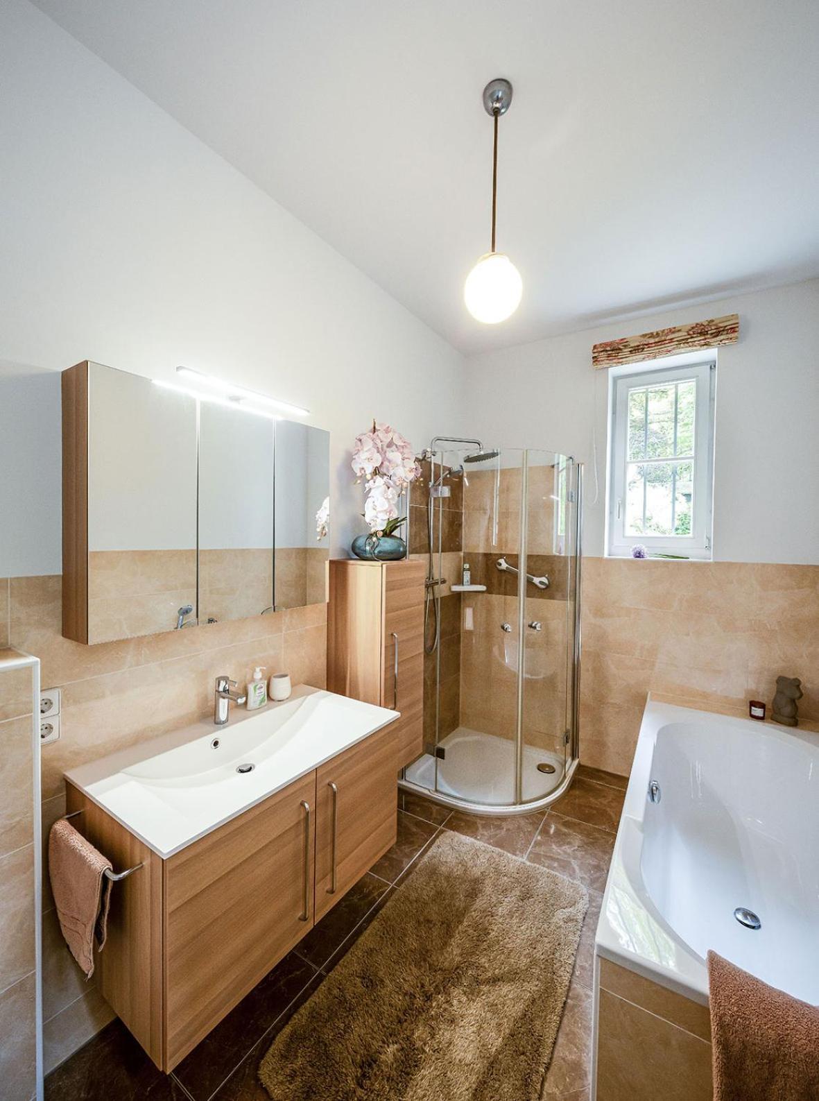 Villa Nussbaumer - Business-Und Ferienwohnung In Bester Lage Arnstadt Exterior photo